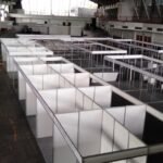 sewa partisi stand r8